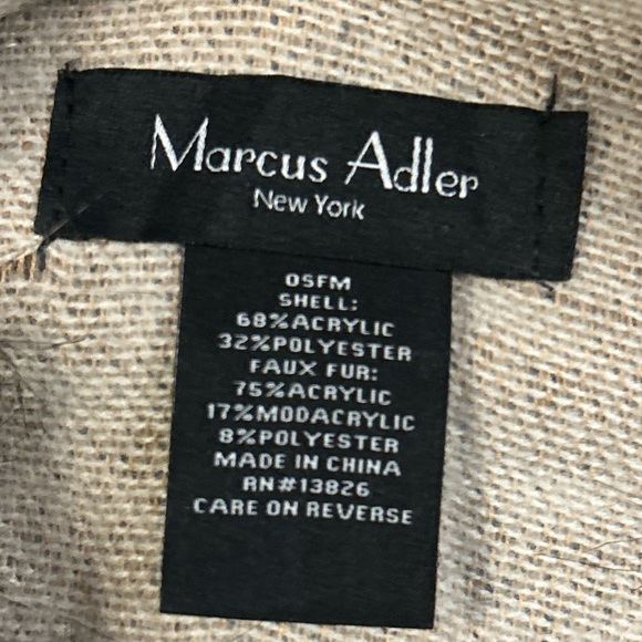 Marcus Adler cape styled in a Southwestern motif and a swish of boho fringe. EUC - Picture 4 of 5